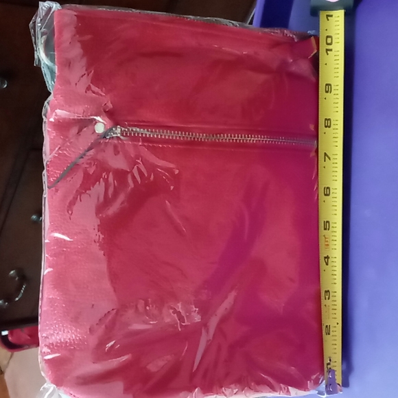 Charming Charlie Crossbody Bag - Picture 16 of 16